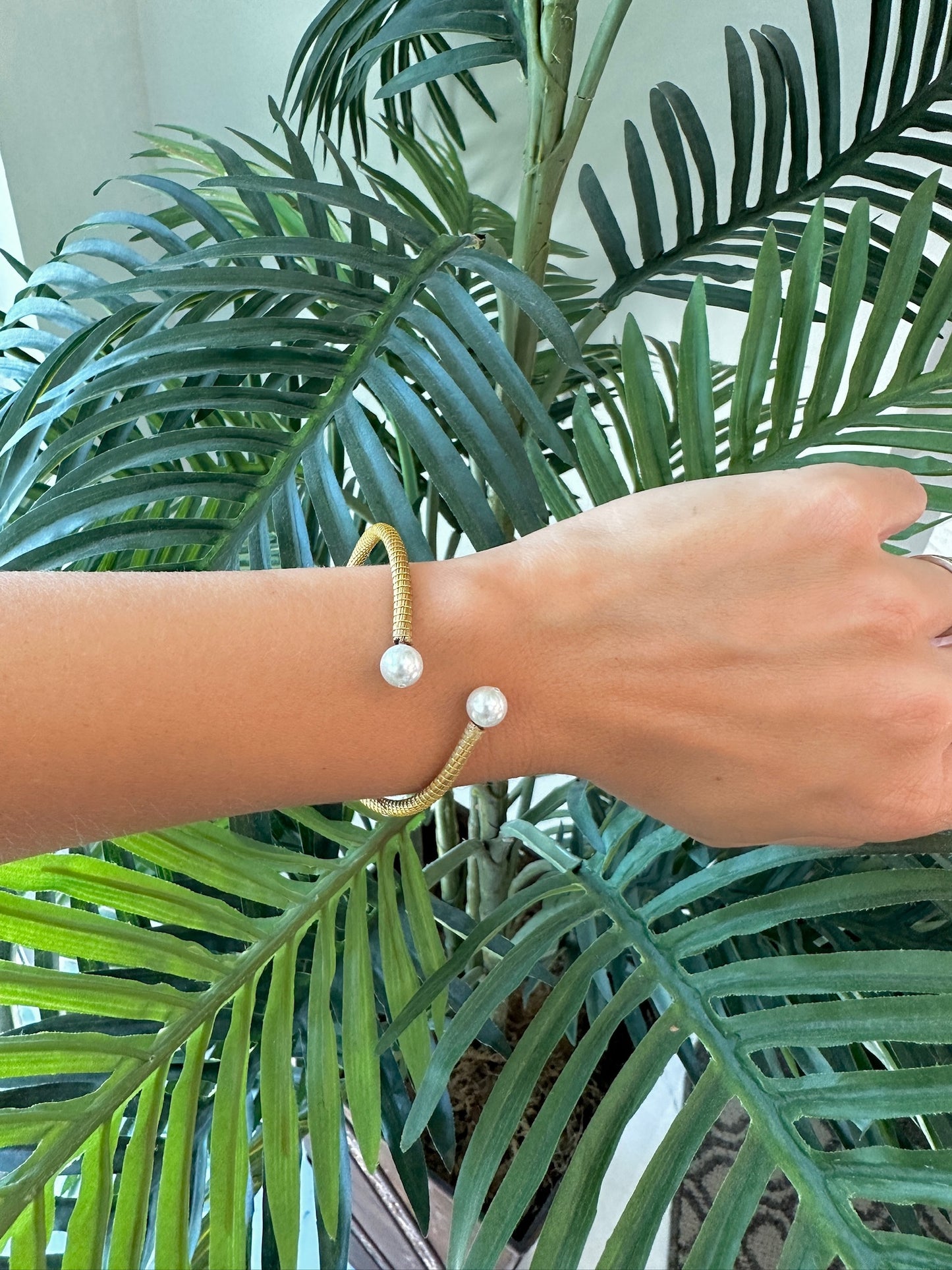 Nive Golden Grass Cuff