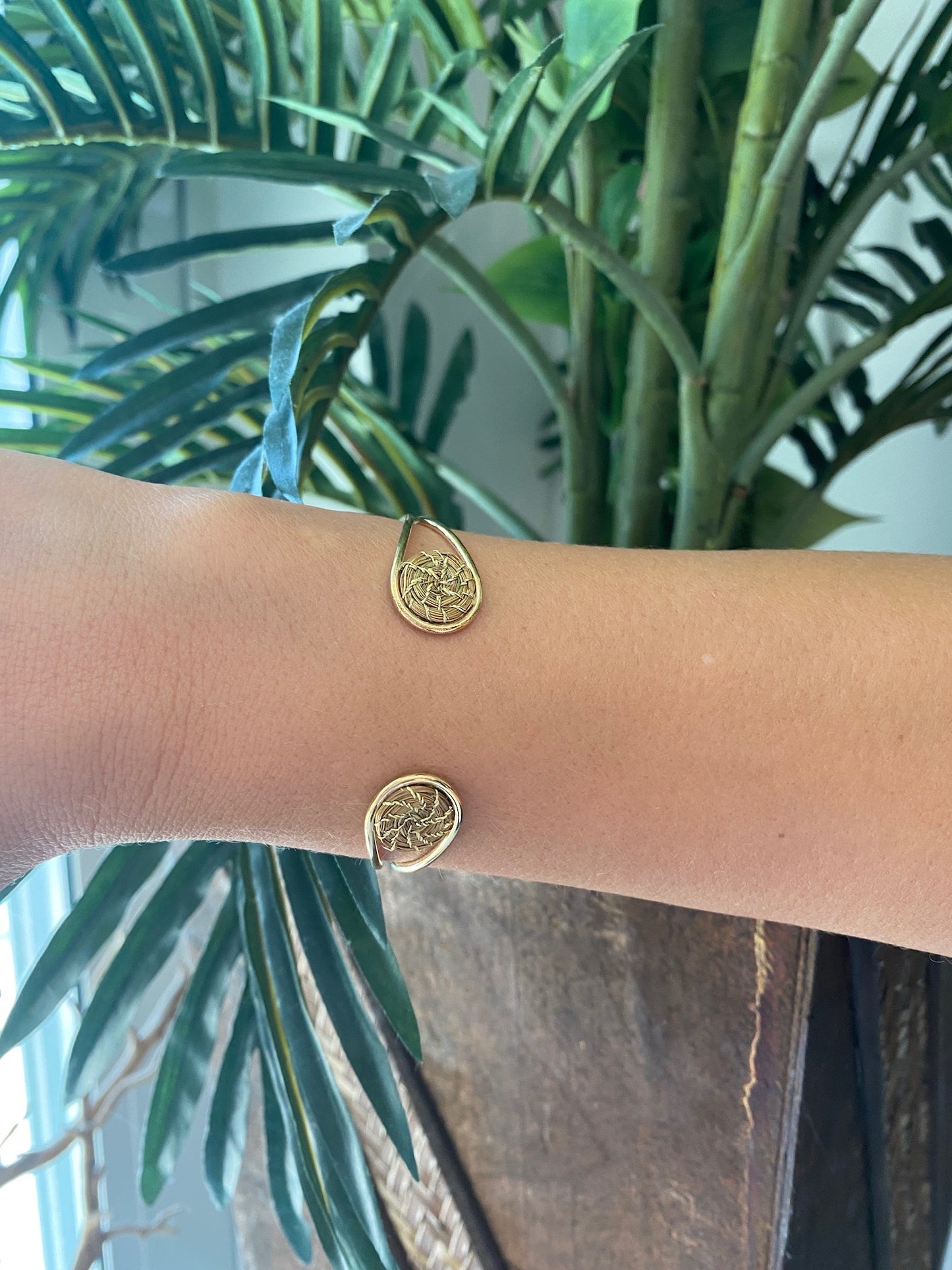 Solis Golden Grass Bracelet