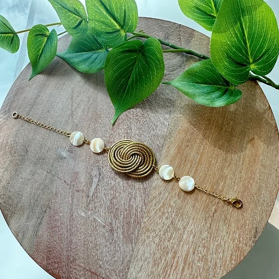 Dean Golden Grass Bracelet