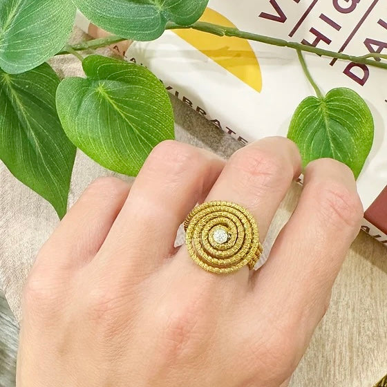 Sunlit Golden Grass Ring